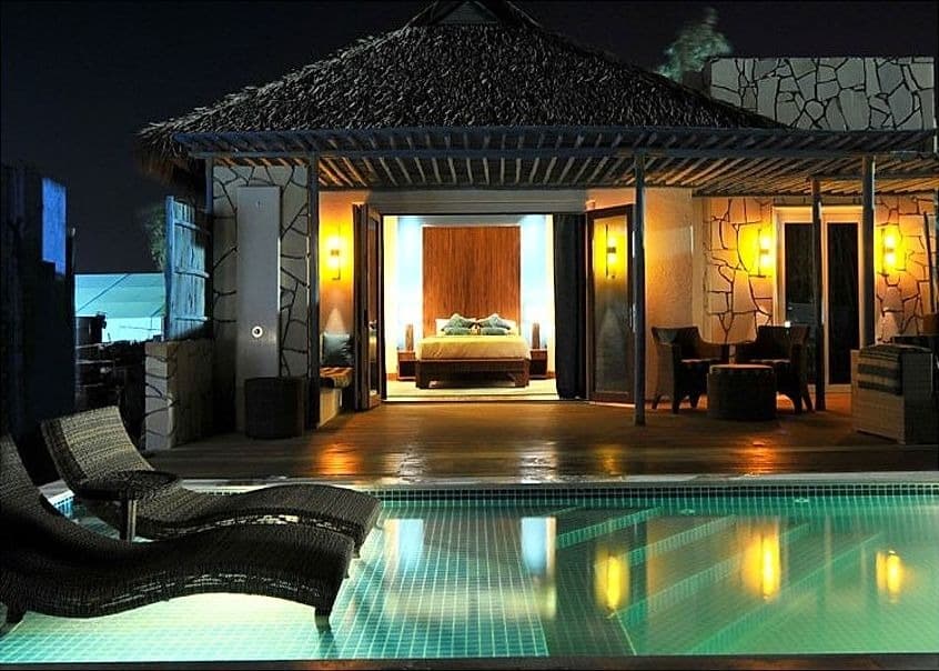 Banana Island Huts