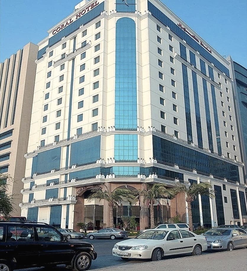 Tourist Apartment Building — Coral Hotel