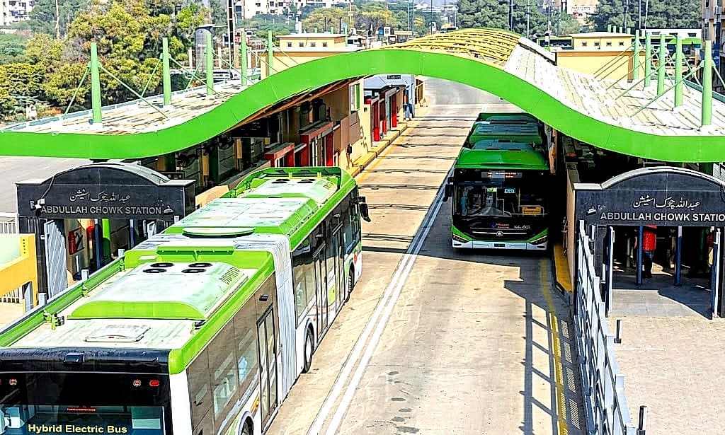 Green Line BRTS — Elevated & At-Grade Stations